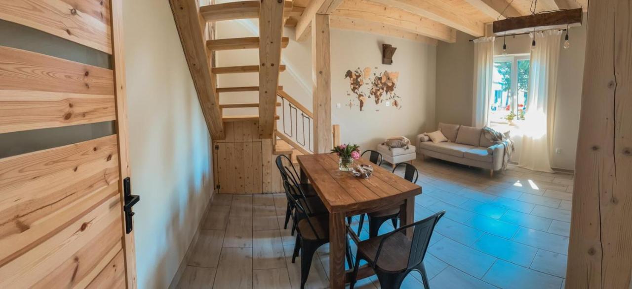 Magiczny Przystanek Apartment Myczkow ภายนอก รูปภาพ
