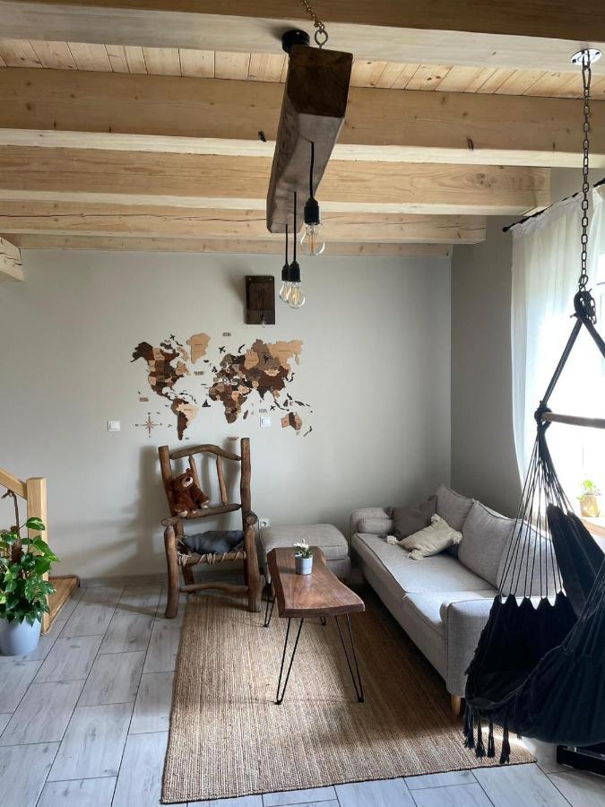Magiczny Przystanek Apartment Myczkow ภายนอก รูปภาพ